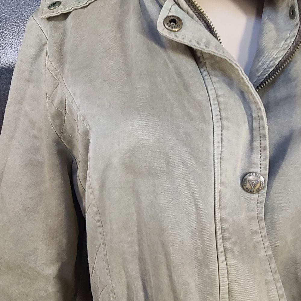 Guess jacket   - Picture 5 of 9